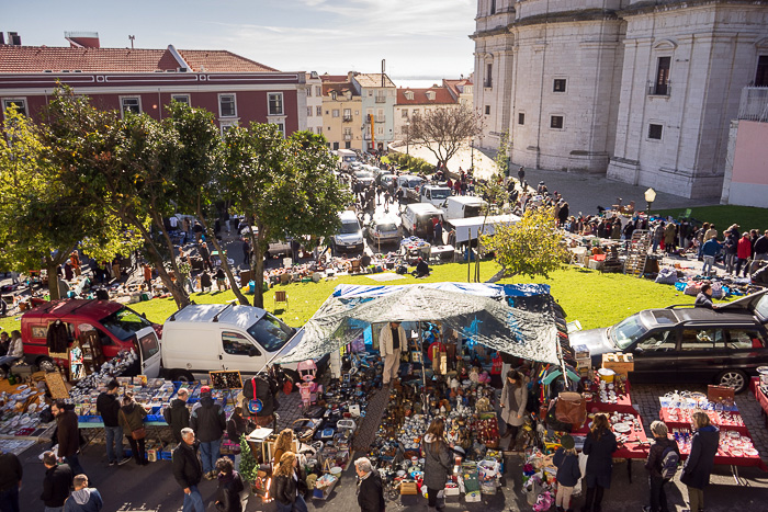 05 Lisbon Thieves Market DSC05331