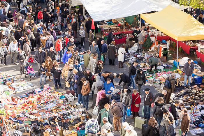 18 Lisbon Thieves Market DSC05369