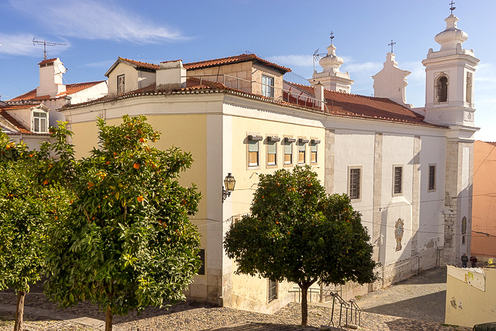 11 Alfama Lisbon DSC08332 1