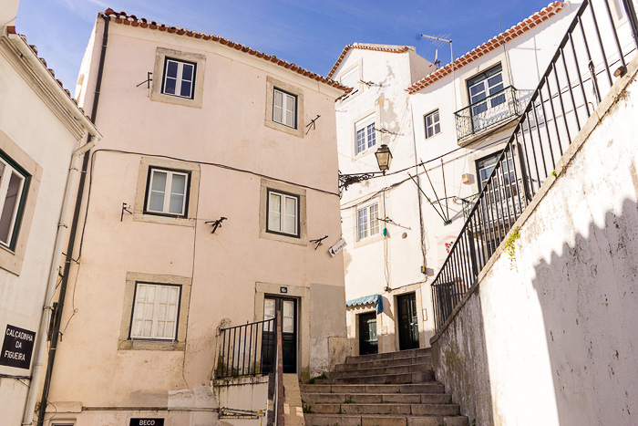 14 Alfama Lisbon DSC08345 1