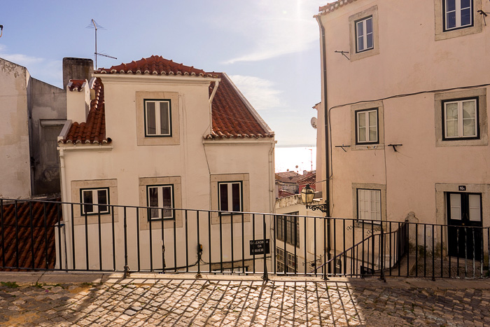 16 Alfama Lisbon DSC08348 1