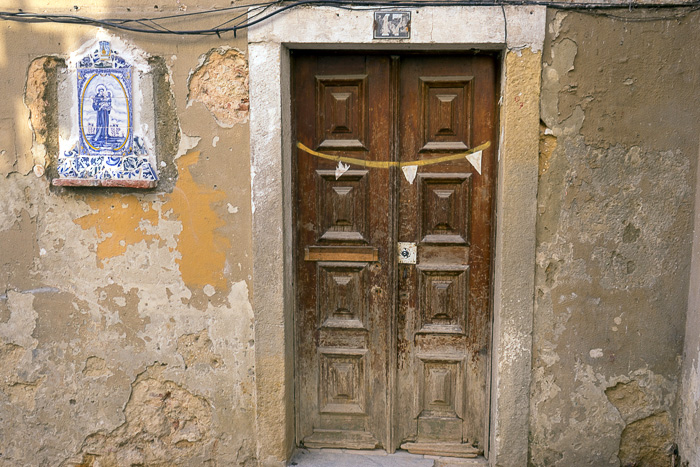 23 Alfama Lisbon DSC08367