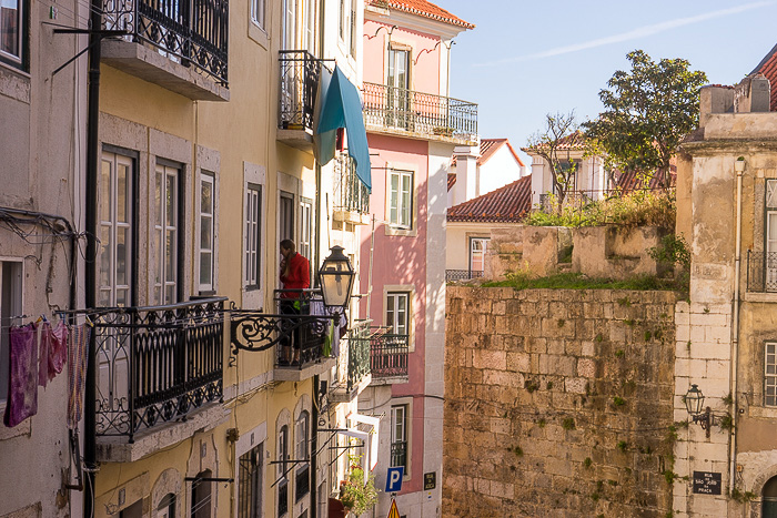 24 Alfama Lisbon DSC08369