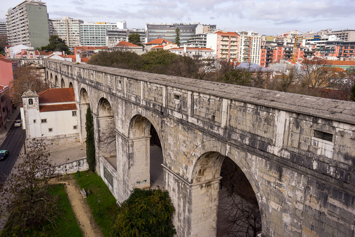 Cistern and Neighborhood of Amoreiras