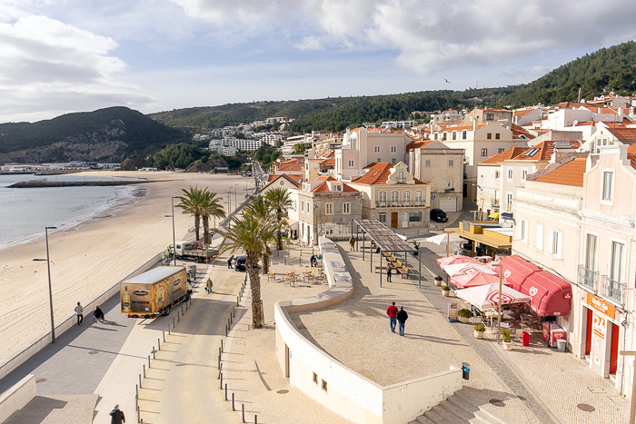 Read more about the article Two Nights in Sesimbra